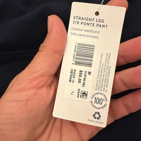 STRAIGHT LEG 7/8 PONTE PANT, Side panel pockets
Contour waistband, Navy Blue, - Picture 2 of 4